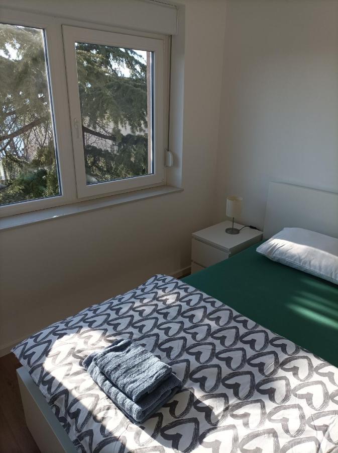 Apartman Pecine Rijeka Exteriör bild
