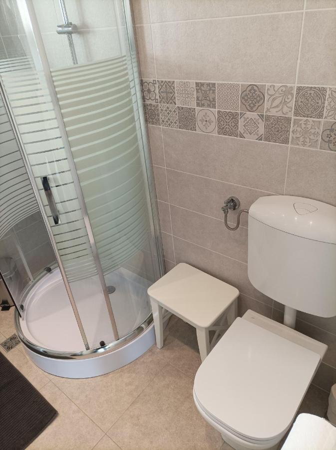 Apartman Pecine Rijeka Exteriör bild